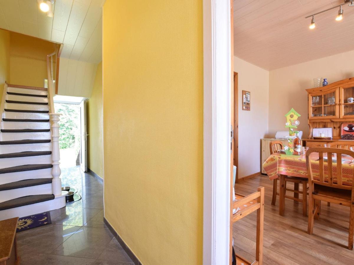 Cozy Holiday Home Near The Forest In Bovigny Gouvy Exterior photo